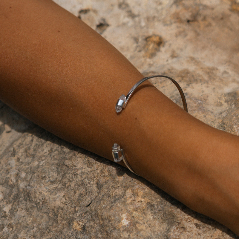 PIECES WITH STONES