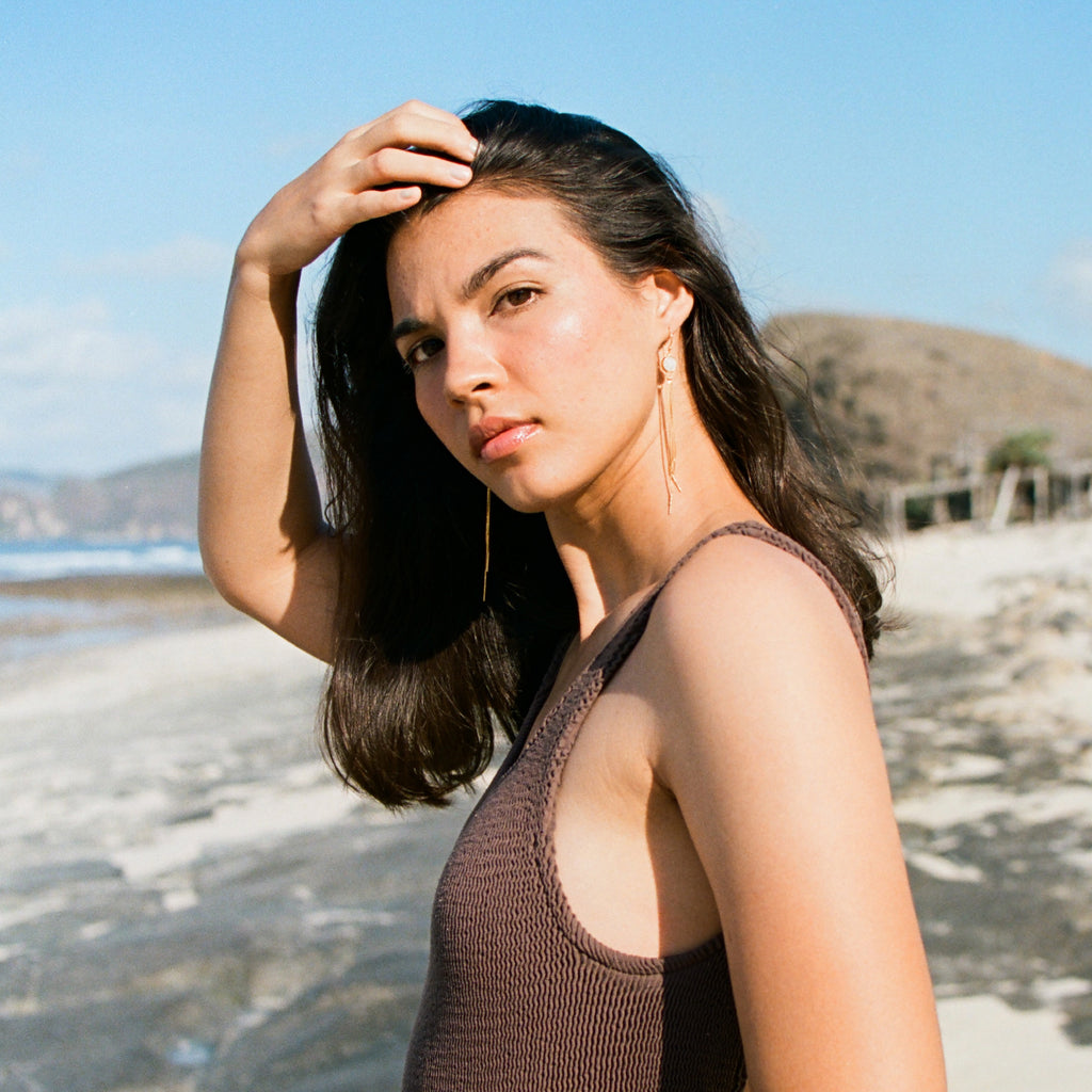 Padang Moonstone Earrings - Gold