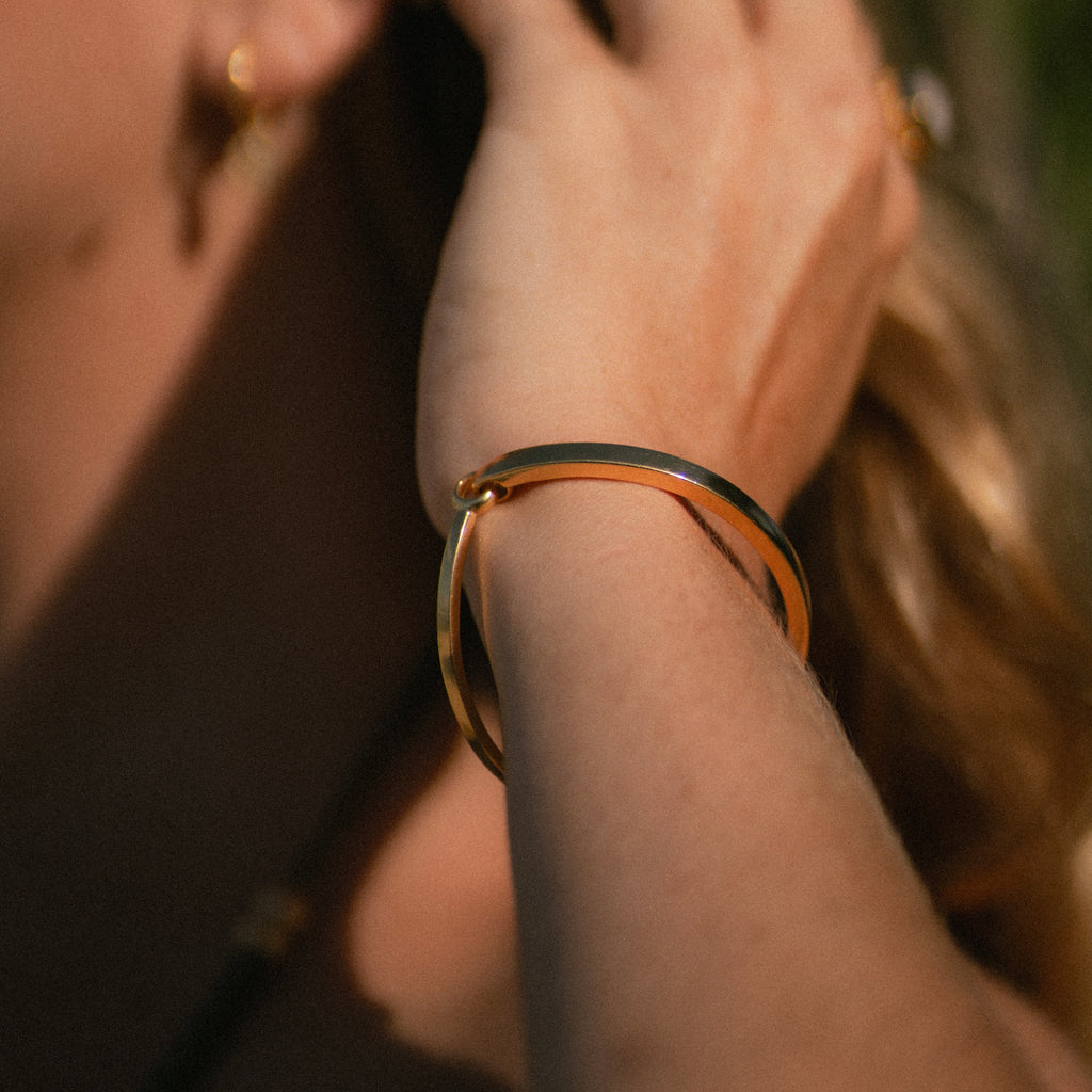 Amore Bangle - Gold • excluded from sale