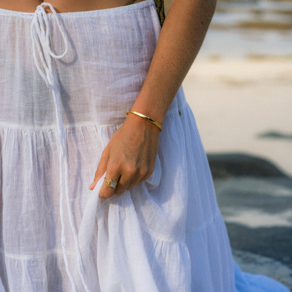 Island Moonstone Ring - Gold