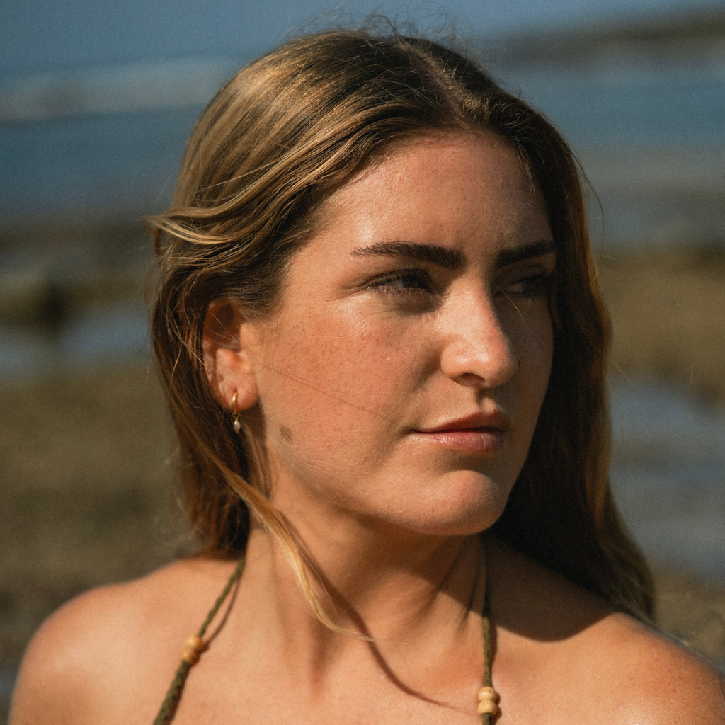 Mantra Pearl Earrings - Gold